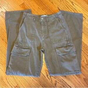 Zara Army Green Cargo Pants High Rise